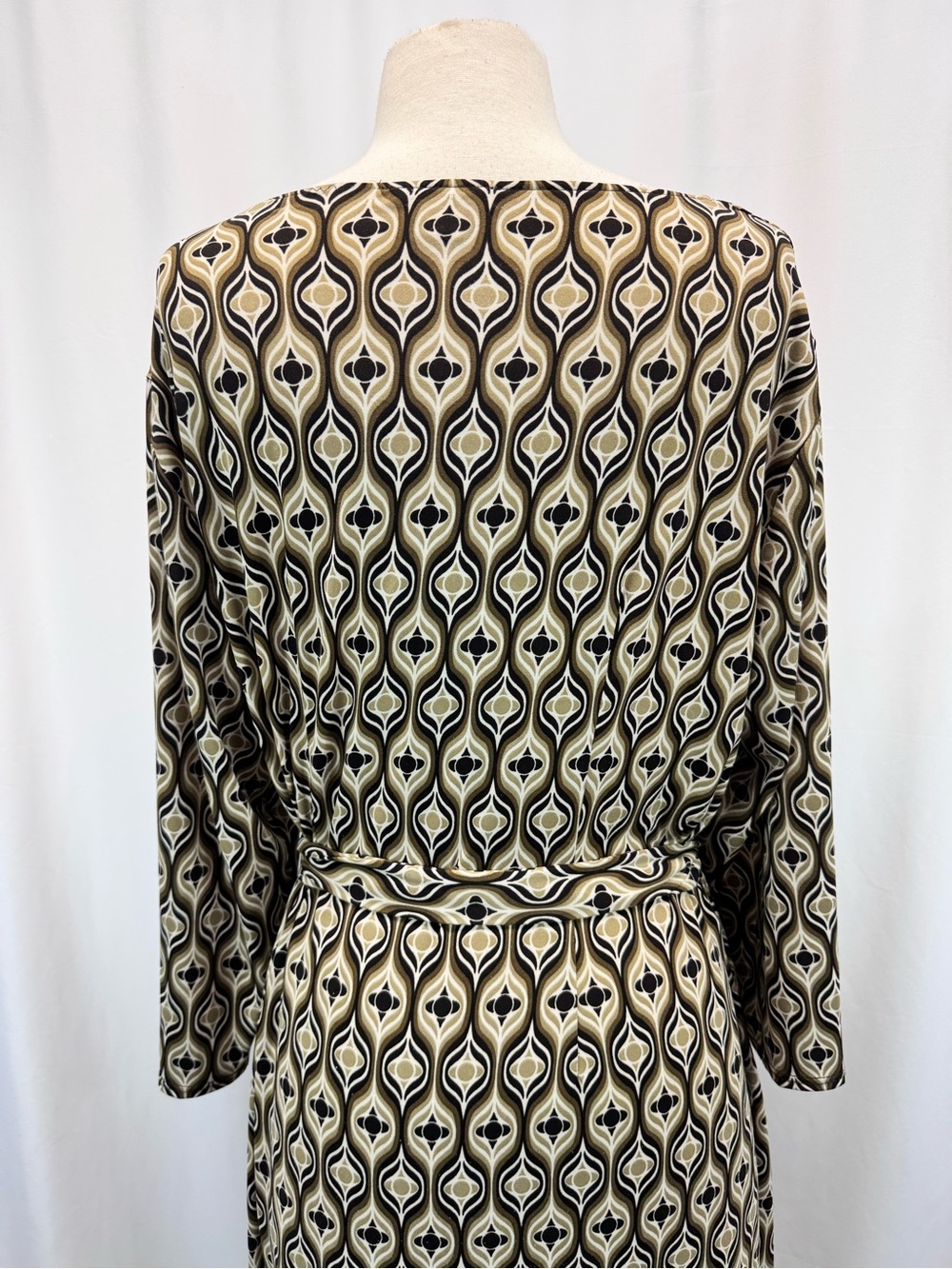 dressbarn Tan Black Printed Wrap Dress 14W Tie Boho Smart Casual Artsy Earthy - Picture 8 of 11